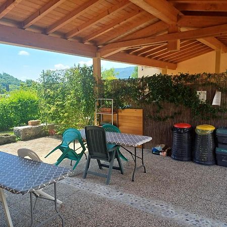 Cascina Legnago Trilocale A 6 Chilometri Da Salo' Apartman Villanuova sul clisi Kültér fotó
