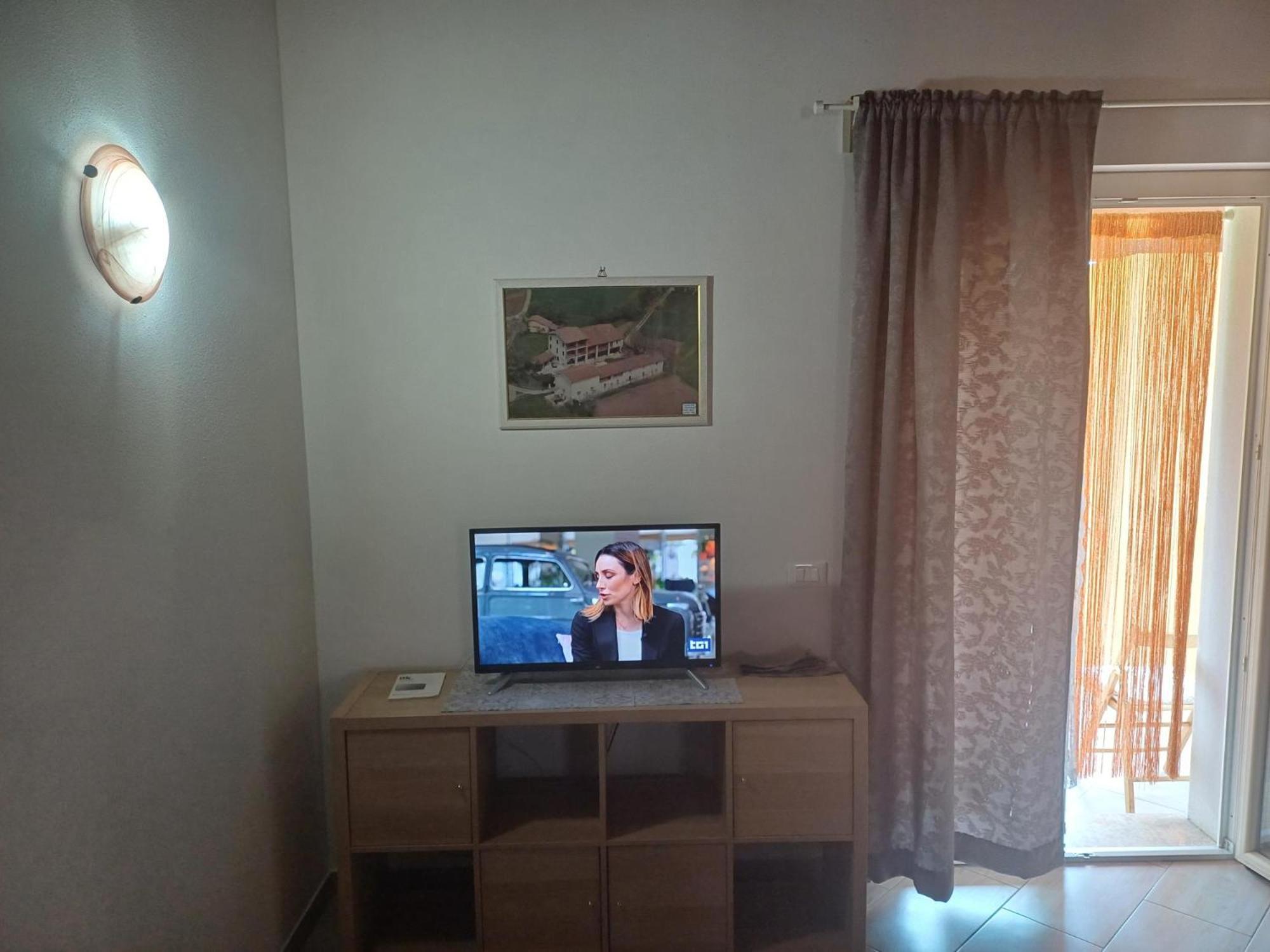 Cascina Legnago Trilocale A 6 Chilometri Da Salo' Apartman Villanuova sul clisi Kültér fotó